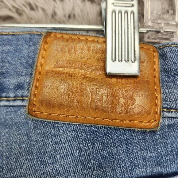 Levis Jeans Womens 29 Premium Big E 724Stretch High Rise Straight Frayed Cropped - Picture 12 of 16